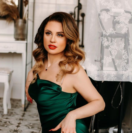 The Timeless Elegance of Ukrainian Women: A Journey Through Beauty and Fashion
