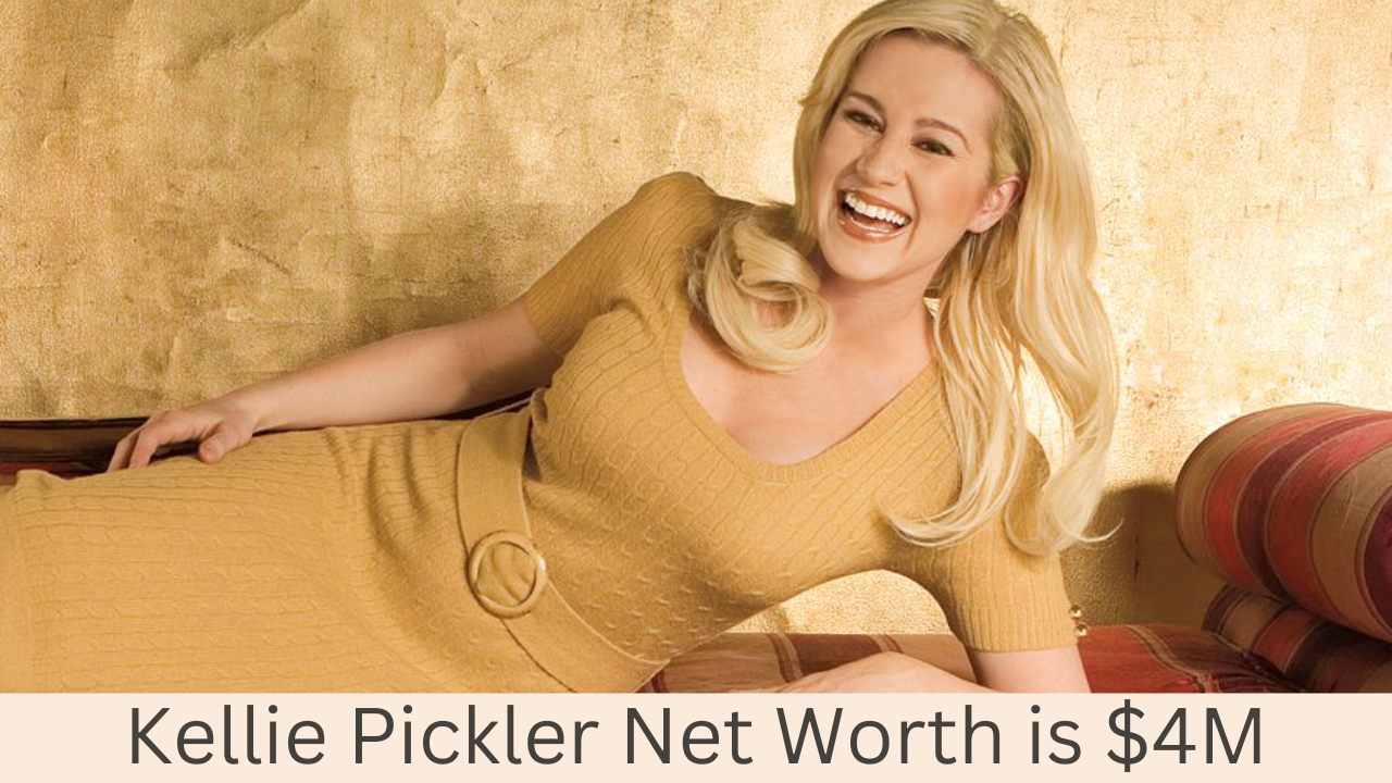 Kellie Pickler Net Worth (1)